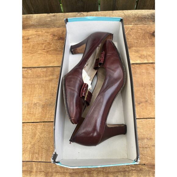 Salvadore FERRAGAMO Size 8 Maroon Wine Red Bow Heel Shoes Italy Vintage W Box - Picture 1 of 9